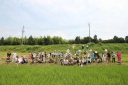 家族で仲良く、もちつき&たこあげイベント♪