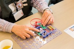 電子回路教室ひらぼ「シニアサロン」