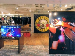 GUNS N ROSES再結成記念　90年代の伝説GUNS SHOPが渋谷へ帰って来る