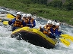 【平日アウトドア♪ラフティング＆温泉＆美味いものツアー】　　社会人サークルFEAD