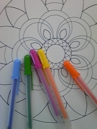 心ひろば　マンダラ塗り絵を楽しむ