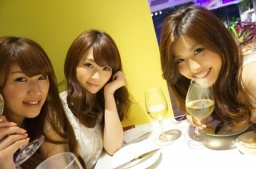 12/10(日)12:30～【大人気企画】焼肉フェス＆美肌白雪鍋コン Sweet Terrace