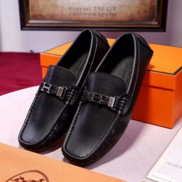 大人のセンスを感じさせる エルメス HERMES カジュアルシューズ お買い得限定セール2017