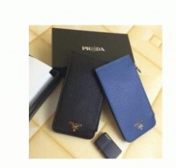 多機能レディース 薄手 カード入れPRADA ファスナ付き 長財布 プラダ 財布 二つ折り ブラックブ...